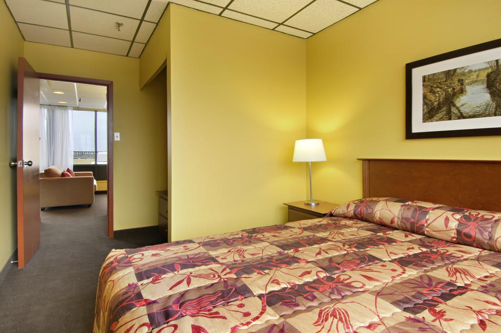 Dartmouth Oceanview Hotel Стая снимка