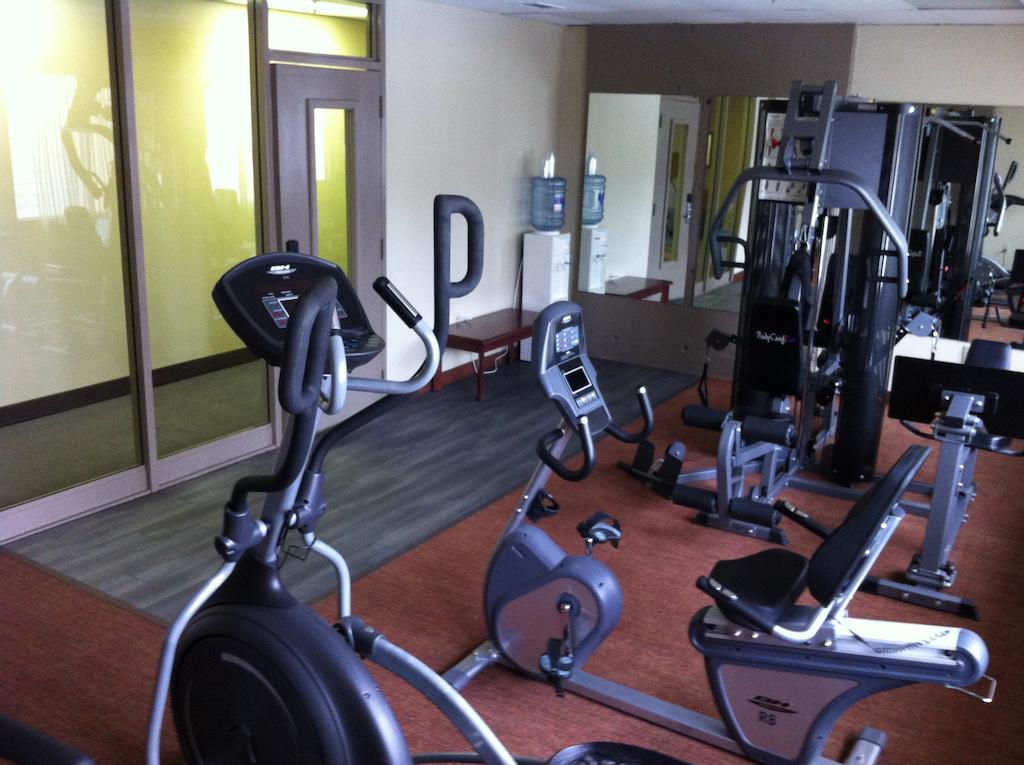 Dartmouth Oceanview Hotel Стая снимка
